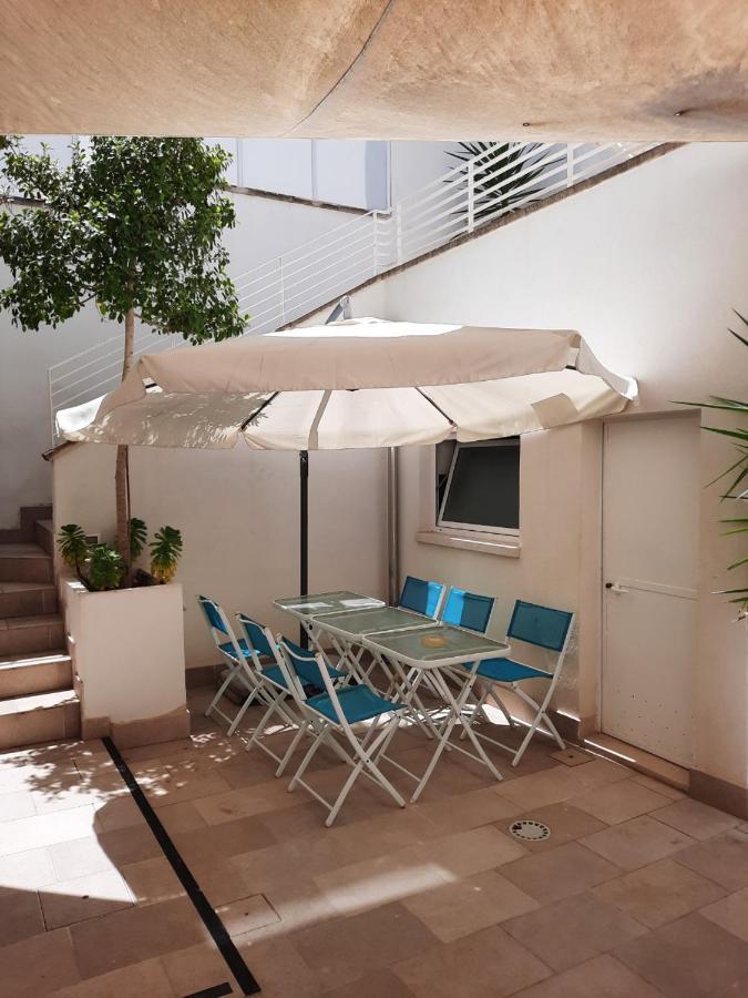 Y Arcillos Luxury Rooms Lecce Exterior foto